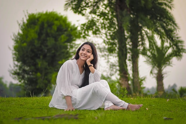 Free download indian woman portrait fashion grass free picture to be edited with GIMP free online image editor
