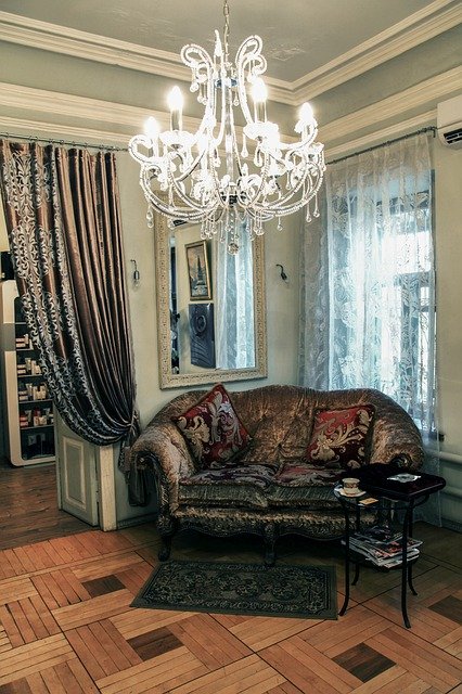 Gratis download Interior Sofa Chandelier - gratis foto of afbeelding om te bewerken met GIMP online afbeeldingseditor