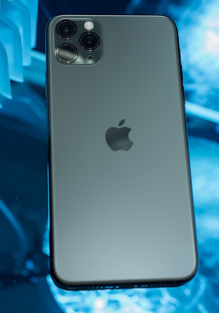Free download iphone iphone 11 iphone 11 pro max free picture to be edited with GIMP free online image editor