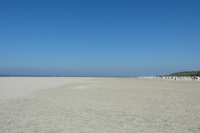 Muat turun percuma Island Spiekerroog Beach Sand - foto atau gambar percuma untuk diedit dengan editor imej dalam talian GIMP