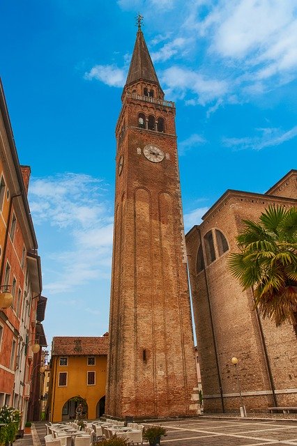 Unduh gratis Menara Lonceng Arsitektur Italia Lama - foto atau gambar gratis untuk diedit dengan editor gambar online GIMP