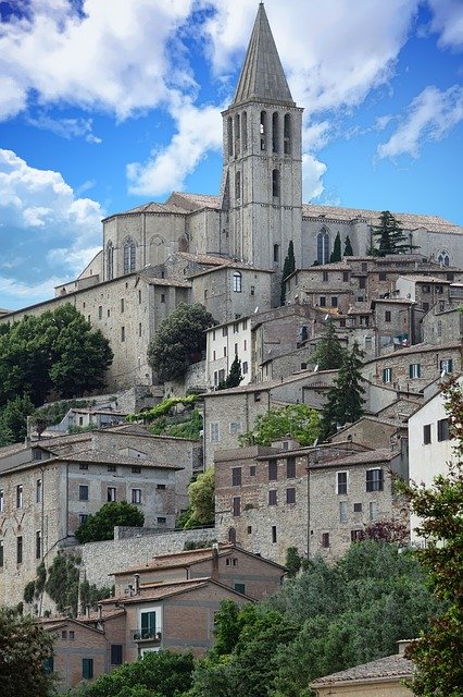 Descarga gratuita Italia Umbria Todi - foto o imagen gratuita para editar con el editor de imágenes en línea GIMP