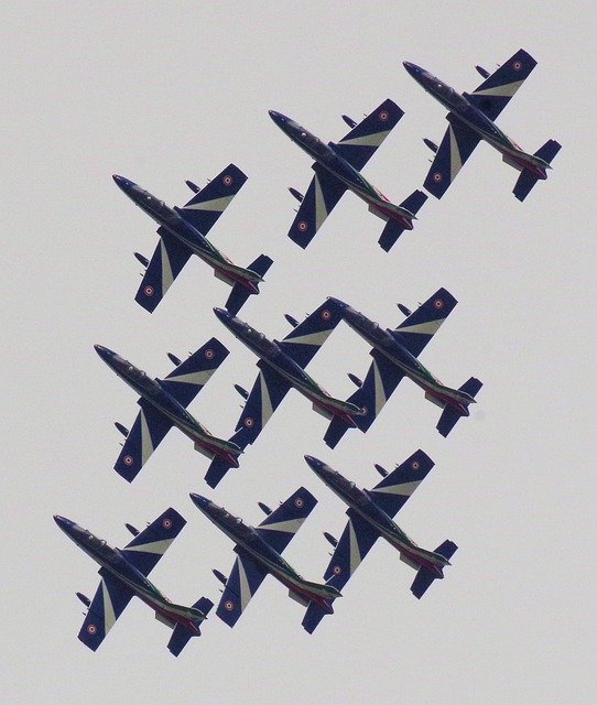 무료 다운로드 Jets Aircraft Planes Airplanes - 무료 사진 또는 GIMP 온라인 이미지 편집기로 편집할 수 있는 사진