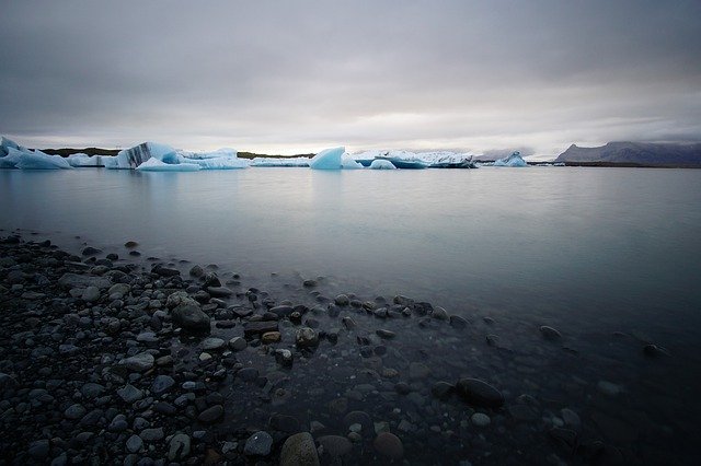 Jökulsárlón Buzulu Lagünü İzlanda'yı ücretsiz indirin - GIMP çevrimiçi resim düzenleyiciyle düzenlenecek ücretsiz fotoğraf veya resim