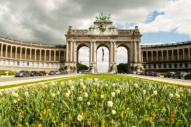 Muat turun percuma gambar percuma jubelpark parc du cinquantenaire untuk diedit dengan editor imej dalam talian percuma GIMP