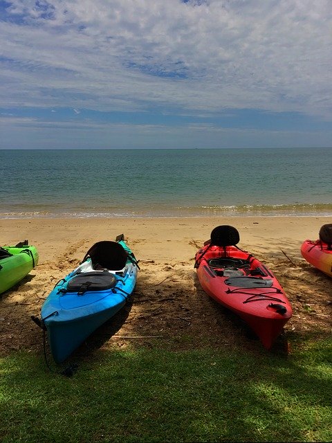 Скачать бесплатно Kayak Beach - бесплатное фото или изображение для редактирования с помощью онлайн-редактора изображений GIMP