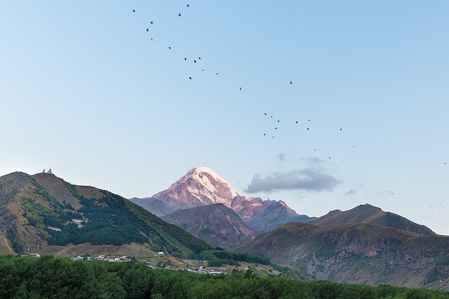 Ücretsiz indir Kazbek Georgia Caucasus - GIMP çevrimiçi resim düzenleyici ile düzenlenecek ücretsiz fotoğraf veya resim