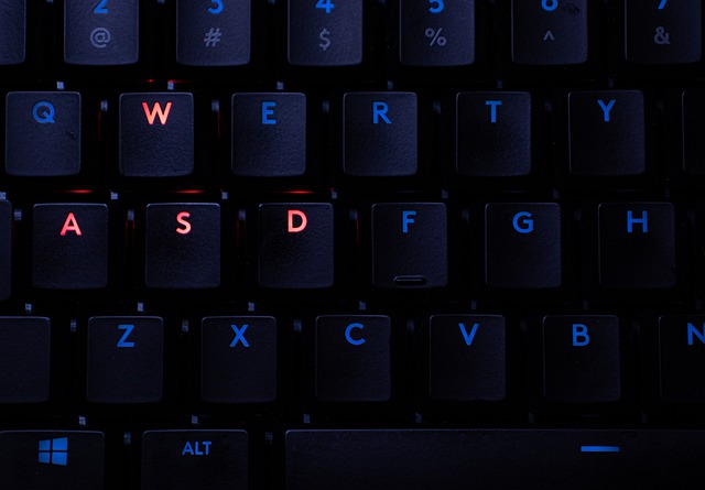 Free download keyboard keys logitech rgb free picture to be edited with GIMP free online image editor