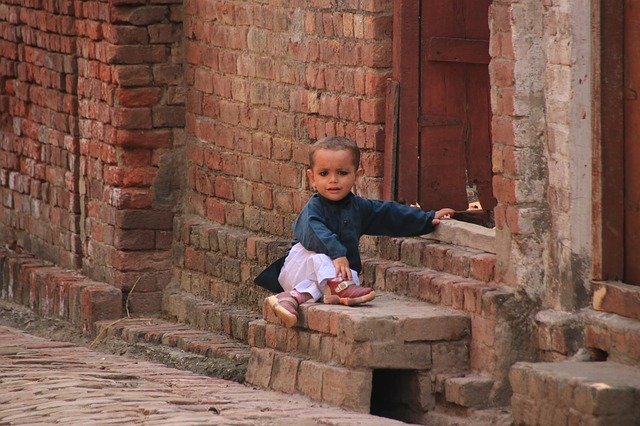 मुफ्त डाउनलोड किड सैड चिल्ड्रेन - जीआईएमपी ऑनलाइन छवि संपादक के साथ संपादित की जाने वाली मुफ्त फोटो या तस्वीर