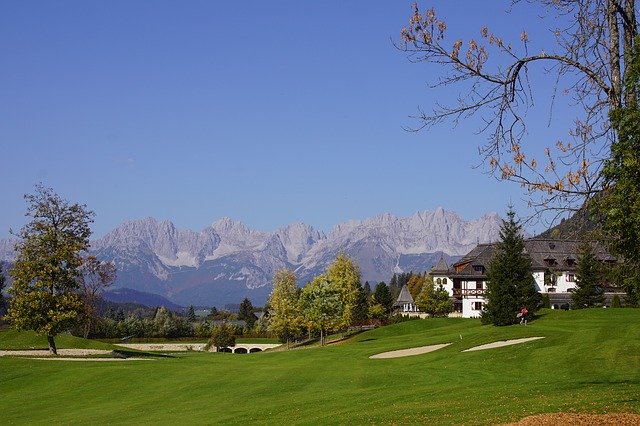 무료 다운로드 Kitzbühel Golf Course Summer - 무료 사진 또는 GIMP 온라인 이미지 편집기로 편집할 수 있는 사진