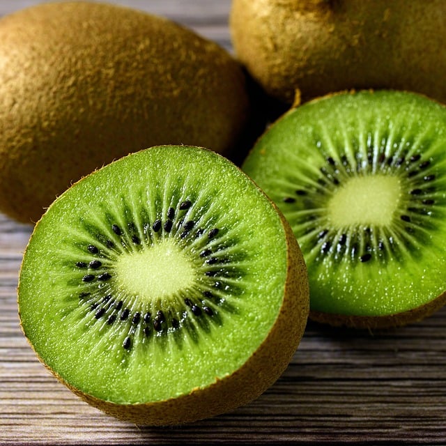 Libreng pag-download ng kiwi fruits green healthy food libreng larawan na ie-edit gamit ang GIMP free online image editor