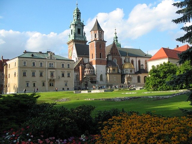 Téléchargement gratuit Cracovie Wawel Pologne - photo ou image gratuite à modifier avec l'éditeur d'images en ligne GIMP