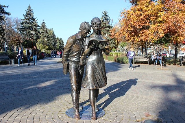 Free picture Krasnodar Sculpture -  to be edited by GIMP free image editor by OffiDocs