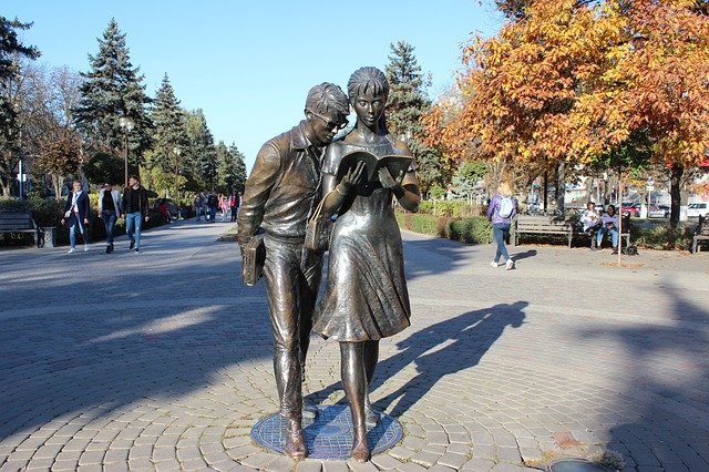 Free download Krasnodar Sculpture -  free photo or picture to be edited with GIMP online image editor