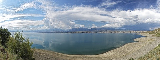 Descărcare gratuită Kyrgyzstan Toktogul Dam - fotografie sau imagini gratuite pentru a fi editate cu editorul de imagini online GIMP