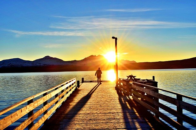 Descarga gratuita Lac Norway Sunset - foto o imagen gratuita para editar con el editor de imágenes en línea GIMP