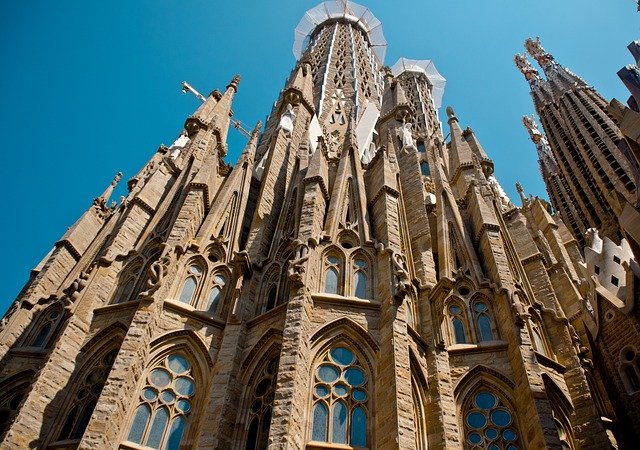 ดาวน์โหลดฟรี La Familia Segrada Barcelona - รูปถ่ายหรือรูปภาพฟรีที่จะแก้ไขด้วยโปรแกรมแก้ไขรูปภาพออนไลน์ GIMP