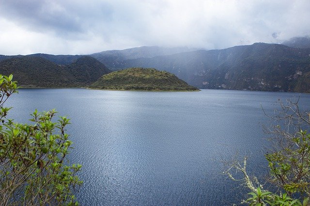 Download grátis Laguna Cuicocha - foto ou imagem gratuita para ser editada com o editor de imagens online GIMP