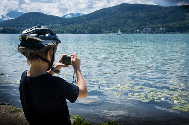 Descărcare gratuită Lake Austria Water - fotografie sau imagine gratuită pentru a fi editată cu editorul de imagini online GIMP