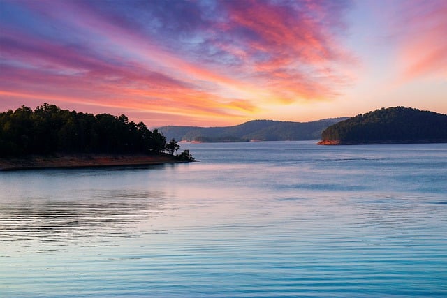 Descargue gratis la imagen gratuita del agua de la puesta del sol del arco roto del lago para ser editada con el editor de imágenes en línea gratuito GIMP