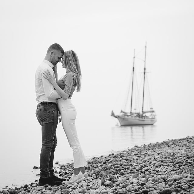 Free download lake couple engagement love free picture to be edited with GIMP free online image editor