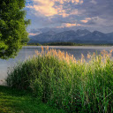 Lake mountains and grass banks  screen for extension Chrome web store in OffiDocs Chromium