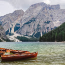 Lake, mountains, forests and boats  screen for extension Chrome web store in OffiDocs Chromium