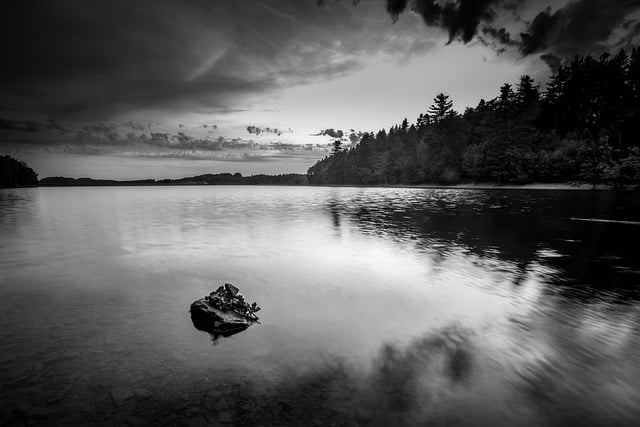 Téléchargement gratuit lac nature barrage noir et blanc image gratuite à éditer avec l'éditeur d'images en ligne gratuit GIMP