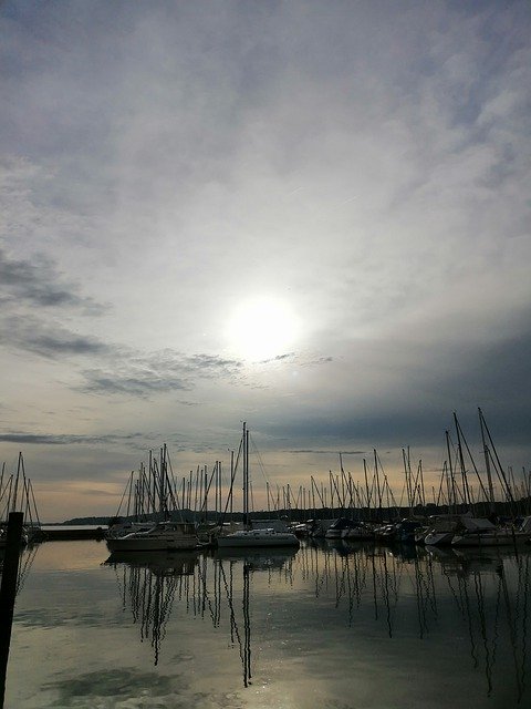 Free download Lake Neuchâtel Suisse -  free photo or picture to be edited with GIMP online image editor