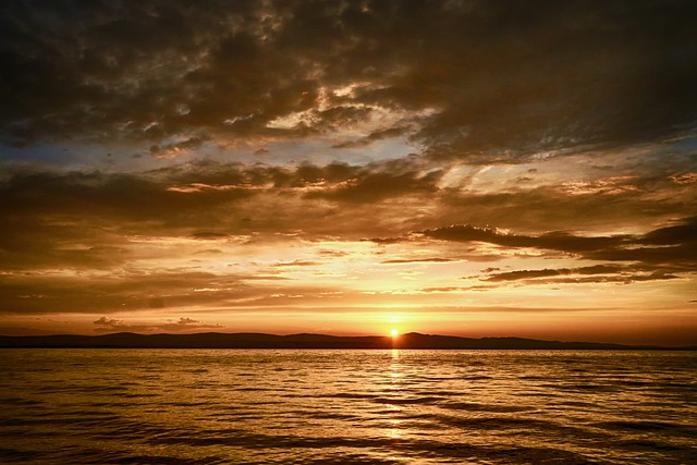 Free download lake sunrise morning sun twilight free picture to be edited with GIMP free online image editor