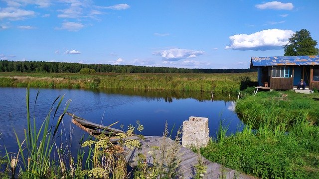 Descărcare gratuită Lake The Background - fotografie sau imagine gratuită pentru a fi editată cu editorul de imagini online GIMP