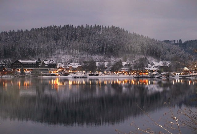 Free download lake village winter evening snow free picture to be edited with GIMP free online image editor