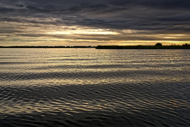 Free download lake waves horizon clouds sunlight free picture to be edited with GIMP free online image editor