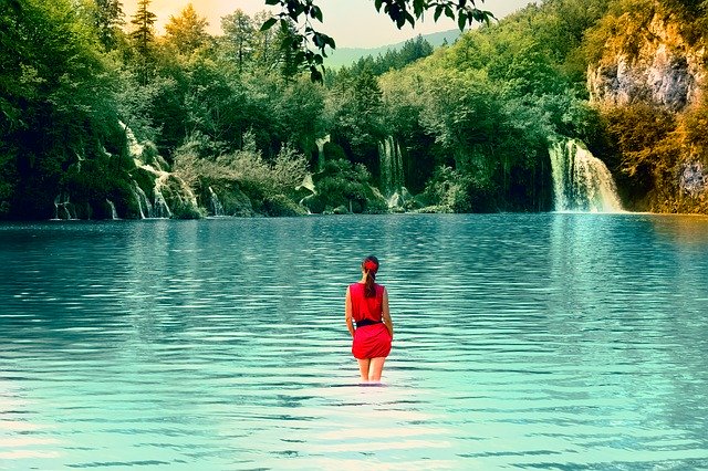 ດາວ​ໂຫຼດ​ຟຣີ Lake Woman Nature - ຮູບ​ພາບ​ຟຣີ​ຫຼື​ຮູບ​ພາບ​ທີ່​ຈະ​ໄດ້​ຮັບ​ການ​ແກ້​ໄຂ​ກັບ GIMP ອອນ​ໄລ​ນ​໌​ບັນ​ນາ​ທິ​ການ​ຮູບ​ພາບ​