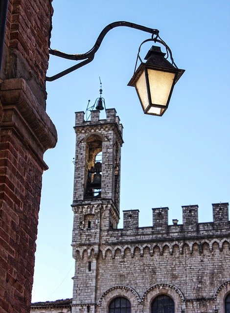 Template Photo Lamppost Torre Gubbio for OffiDocs