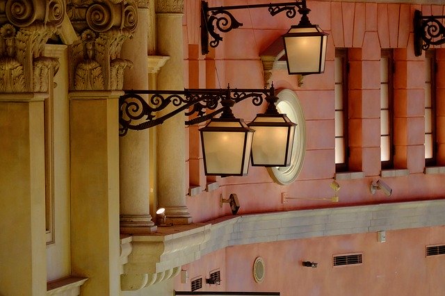Ücretsiz indir Lamps Gotik Stil Sokak - GIMP çevrimiçi resim düzenleyiciyle düzenlenecek ücretsiz fotoğraf veya resim