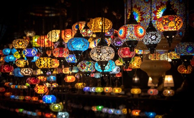 دانلود رایگان Lamps Light Lighting - عکس یا تصویر رایگان قابل ویرایش با ویرایشگر تصویر آنلاین GIMP