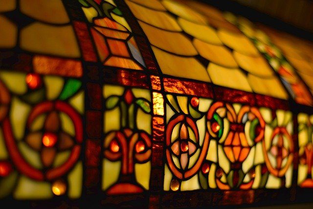 دانلود رایگان Lamp Stained Glass Colored - عکس یا تصویر رایگان قابل ویرایش با ویرایشگر تصویر آنلاین GIMP