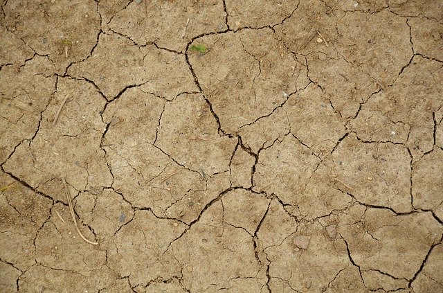 Download gratuito di siccità dell'erosione della terra - foto o immagine gratuita da modificare con l'editor di immagini online di GIMP