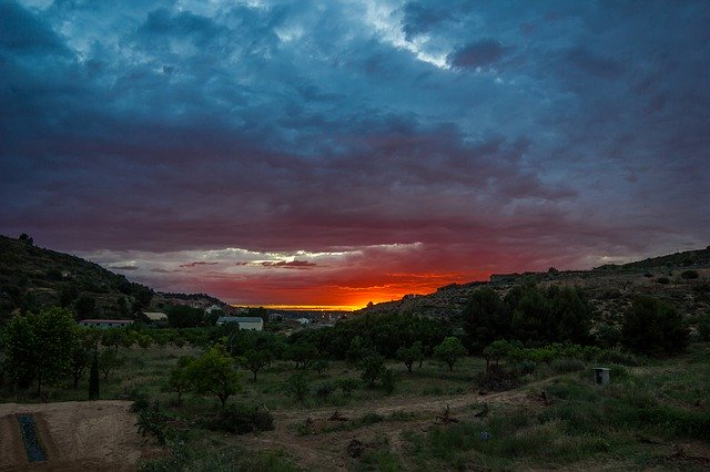 風景夕日の地平線を無料でダウンロード-GIMPオンラインイメージエディターで編集できる無料の写真または画像