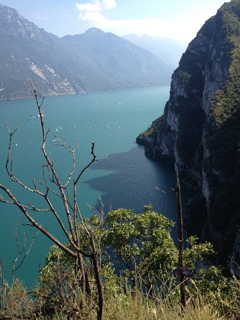 Téléchargement gratuit de Paysage Taly Garda - photo ou image gratuite à modifier avec l'éditeur d'images en ligne GIMP