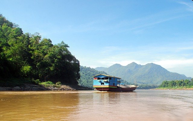 Template Photo Laos Mékong Boat -  for OffiDocs