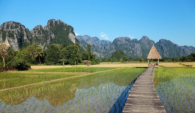 הורדה חינם של Laos Vang Vieng מלונות פופולריים - תמונה או תמונה בחינם לעריכה עם עורך התמונות המקוון GIMP