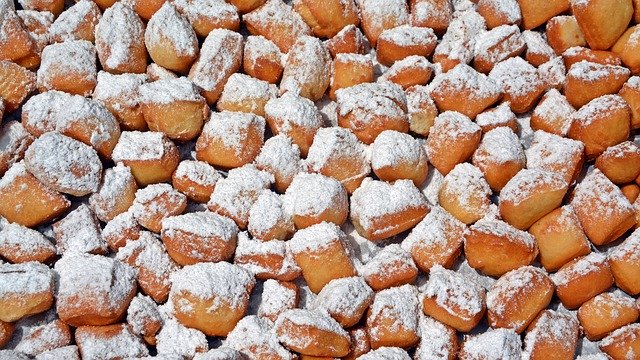 Free download Lard Cake Pastries Icing Sugar -  free photo or picture to be edited with GIMP online image editor