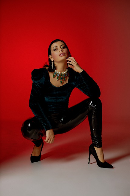 Free download latex shoes woman free picture to be edited with GIMP free online image editor