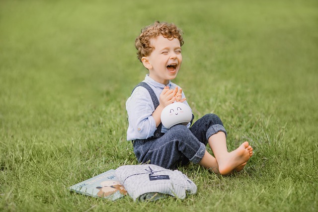 Free download laughing one person barefoot free picture to be edited with GIMP free online image editor