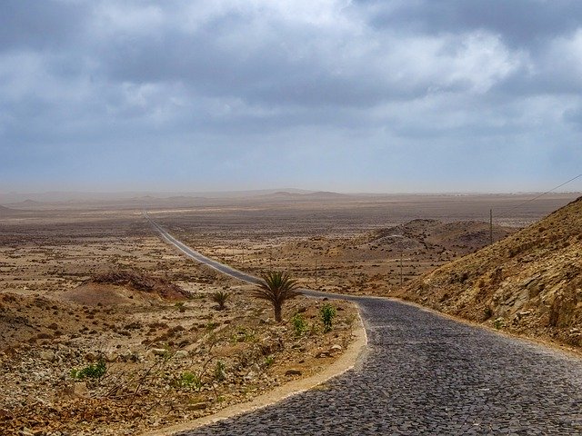 Ücretsiz indir Lava Stone Road Nowhere - GIMP çevrimiçi resim düzenleyici ile düzenlenecek ücretsiz fotoğraf veya resim