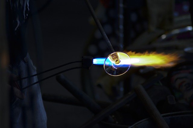 تنزيل Leerdam Glass Blower Flame مجانًا - صورة مجانية أو صورة ليتم تحريرها باستخدام محرر الصور عبر الإنترنت GIMP