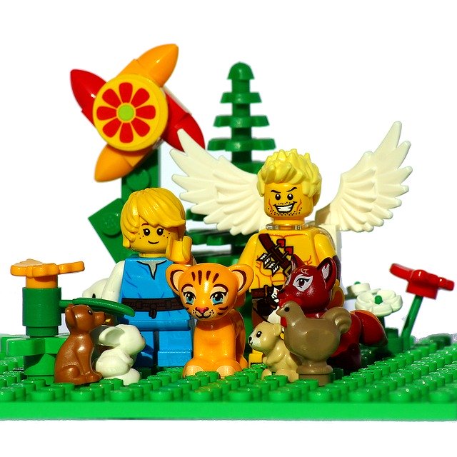 Free download Lego Mini Figures Animals -  free photo or picture to be edited with GIMP online image editor