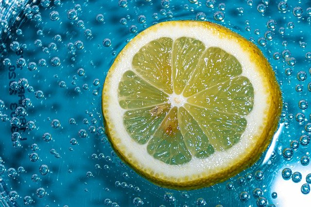 Téléchargement gratuit d'eau d'agrumes au citron image gratuite à éditer avec l'éditeur d'images en ligne gratuit GIMP